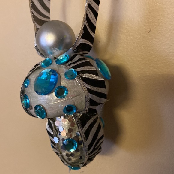 Holiday Fairy Mushroom - Picture 3 of 6